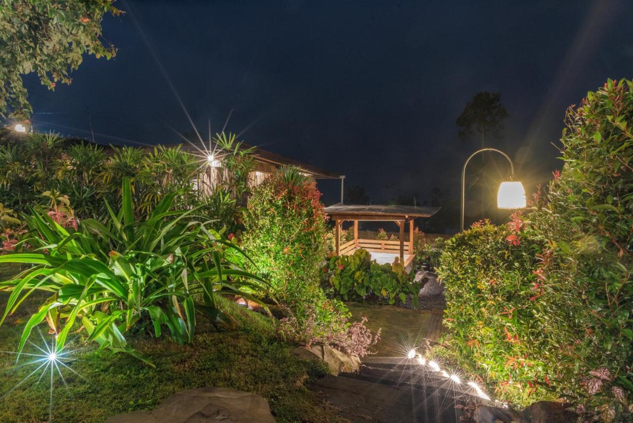 Kayukopi Villa Munduk Eksteriør bilde